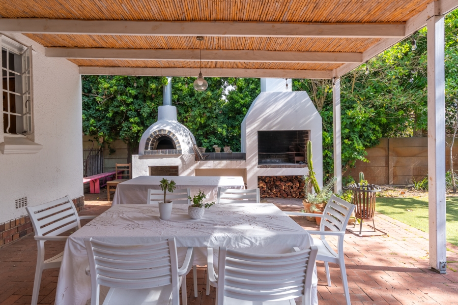 5 Bedroom Property for Sale in Pinelands Western Cape